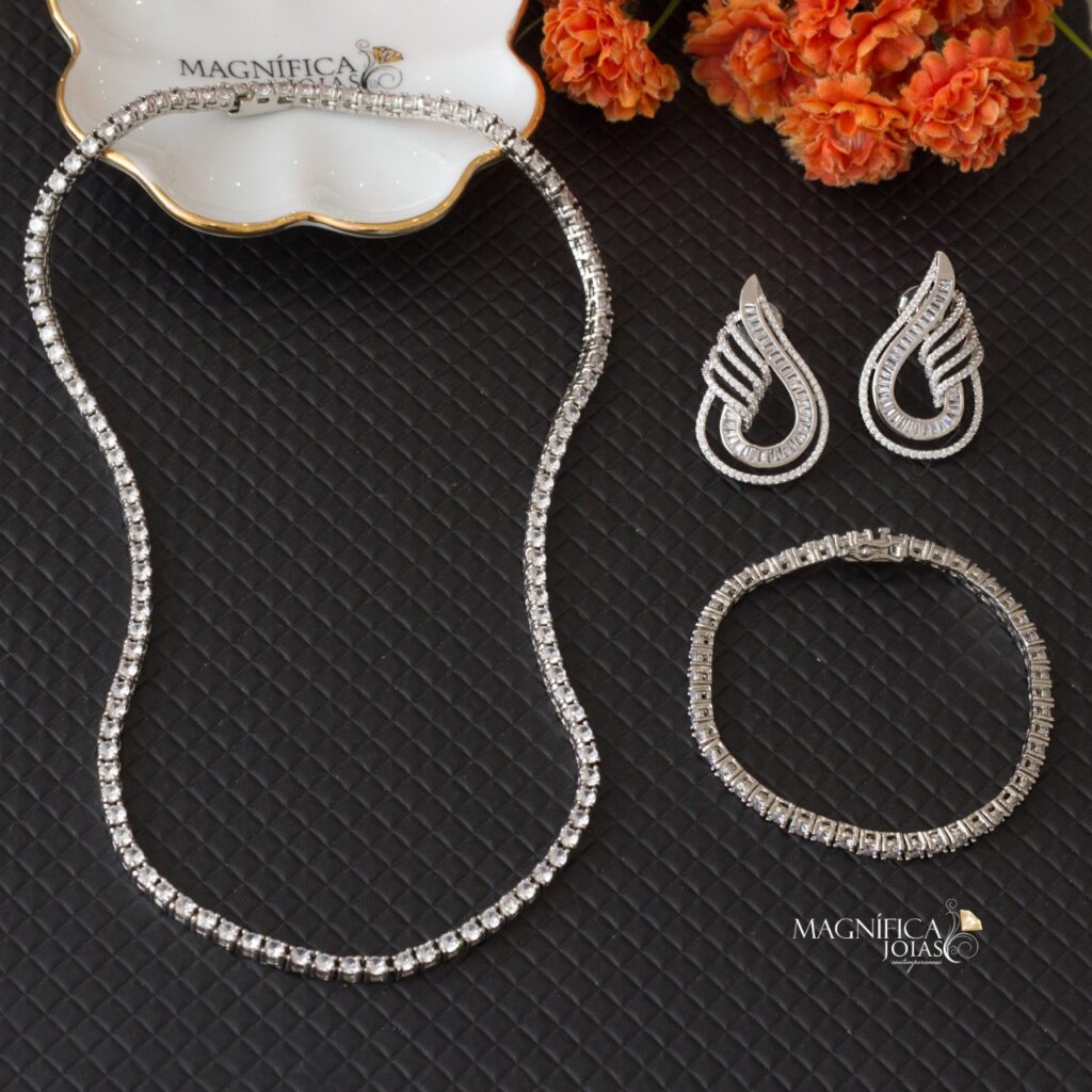 Choker, brinco e pulseira riviera em ródio branco